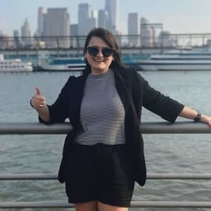 Meet your Posher, Emma